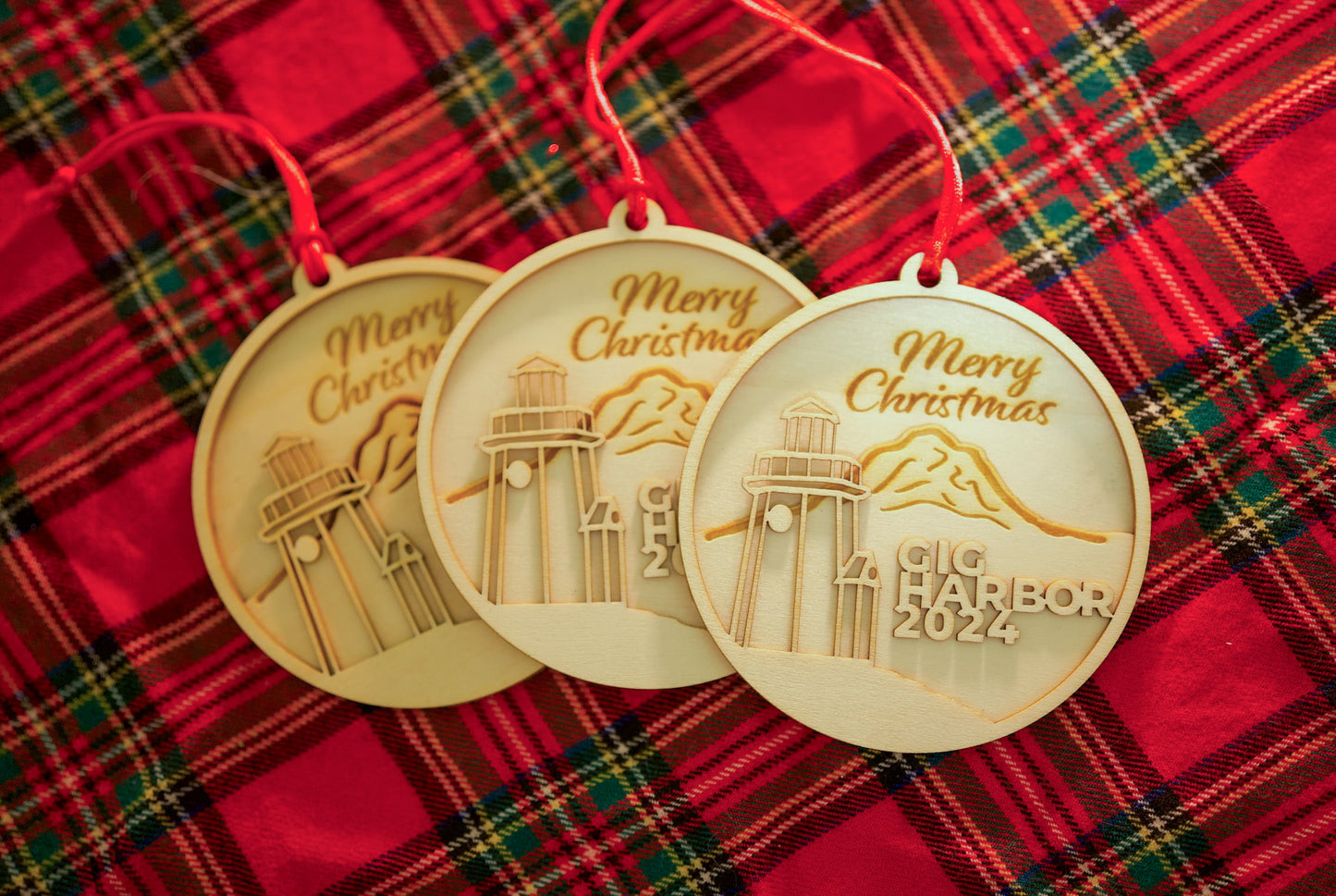 Personalized Round City Christmas Ornament