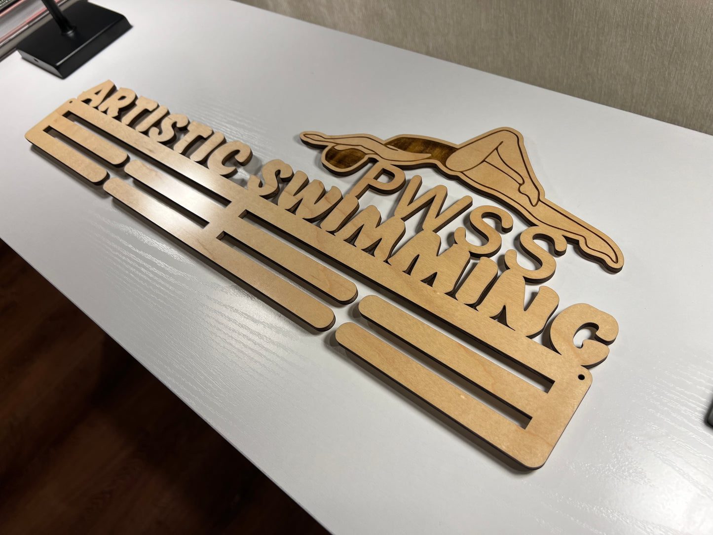 Z - Standard Medal Holder